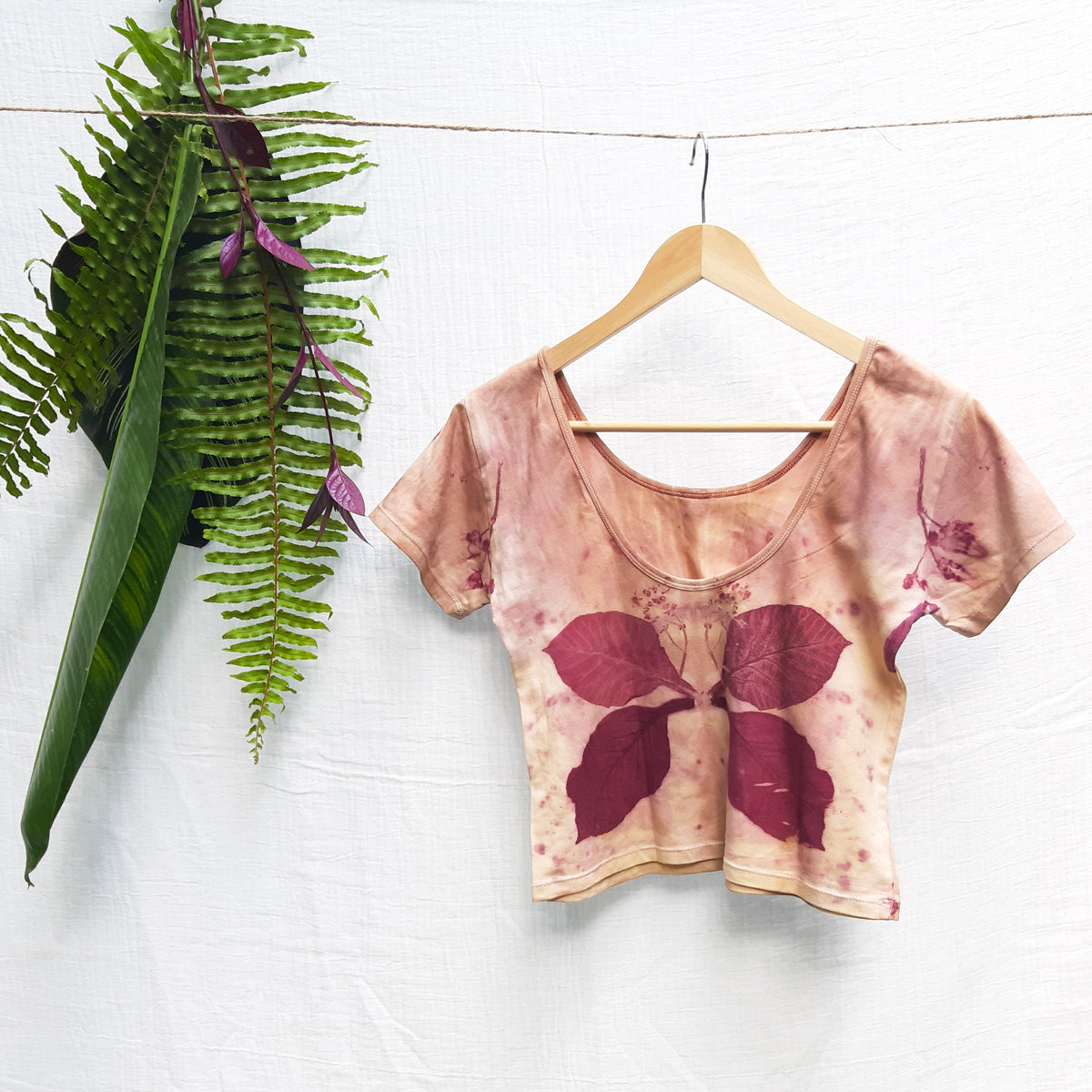 SEJATI - Yoga Croptop