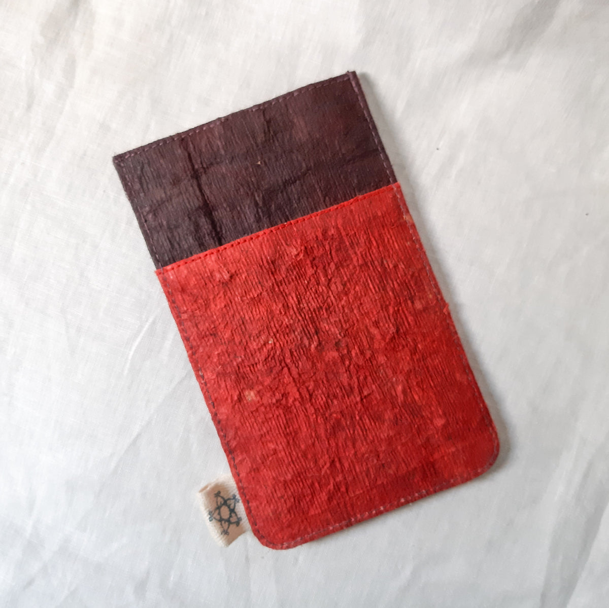 Barkcloth Phone Pouch - Mud Morinda