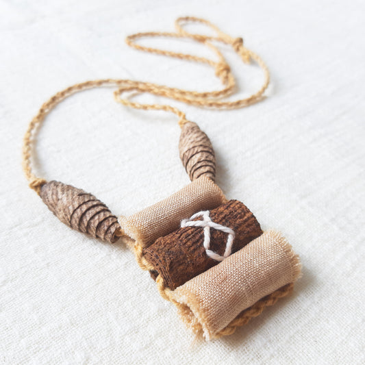 Nunu-Tepulu Barkcloth Necklace