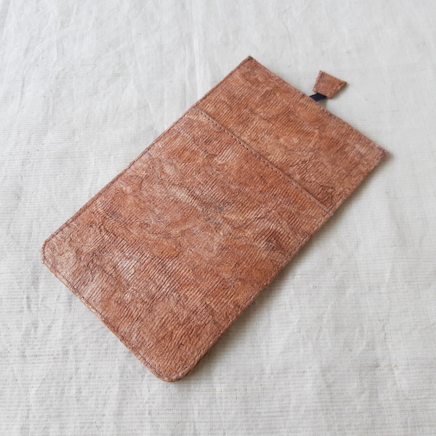 RANTA Coral - Barkcloth Phone Pouch