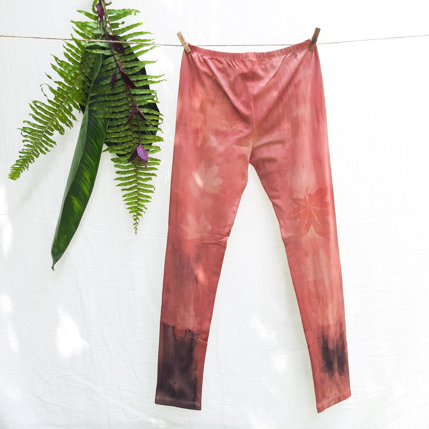 SEJATI - Yoga Leggings
