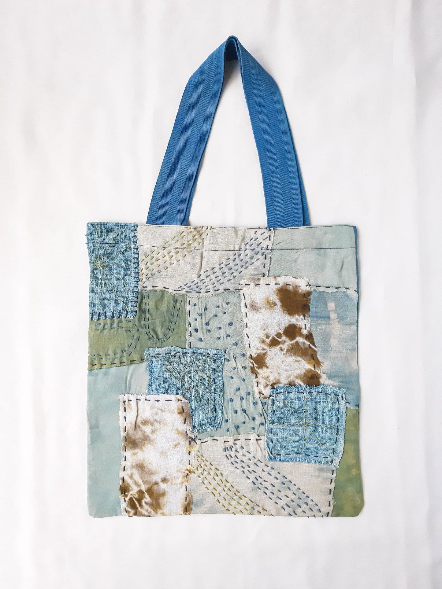 JELUJUR DAUR - Plant-Dyed Upcycled Tote | Ocean