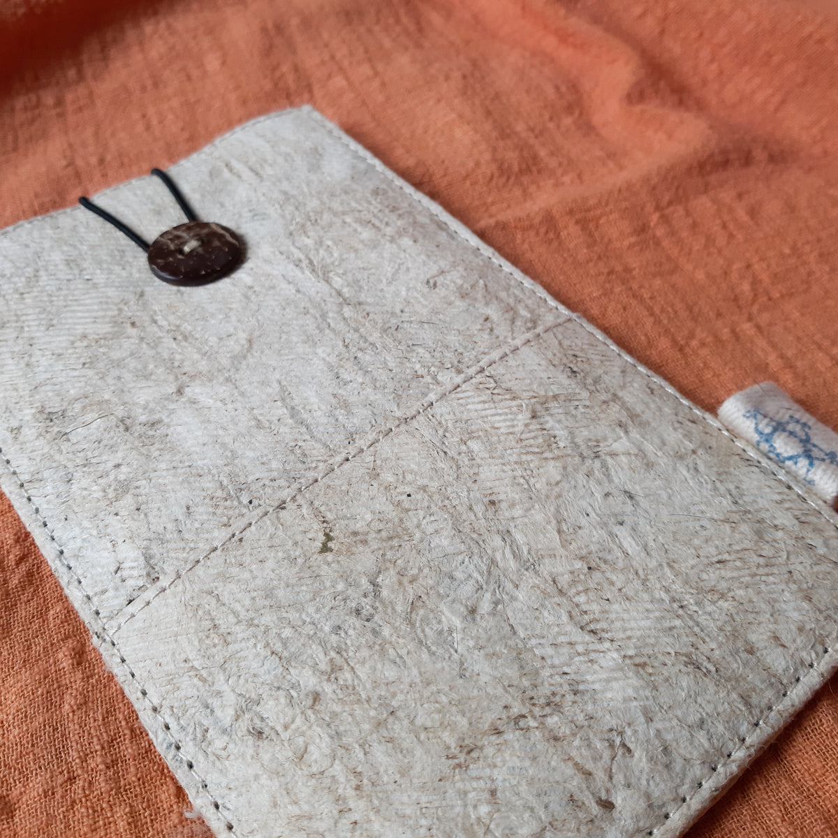 Barkcloth Phone Pouch - Pure Bea